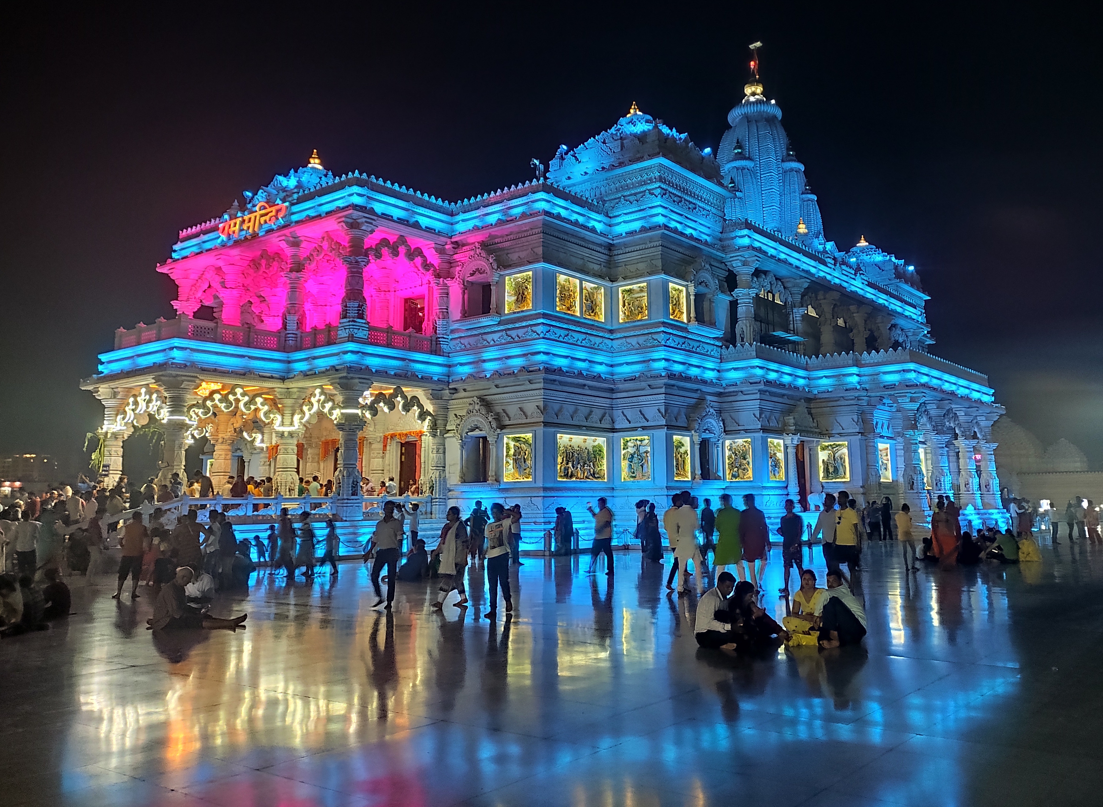 Agra Mathura Vrindavan Tour Package